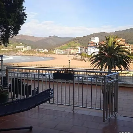 Piso Con Gran Terraza En Primera Linea De Playa Апартаменты Бакио